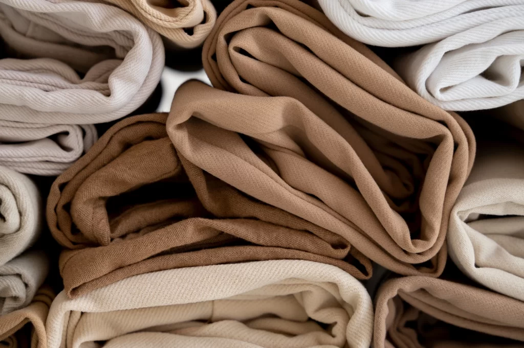 Organic cotton fabric and natural fibers used in sustainable clothing